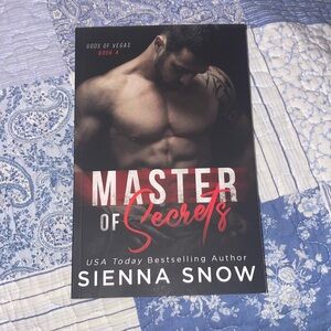 Master of secrets – sienna Snow
Gods of Vegas– book 4